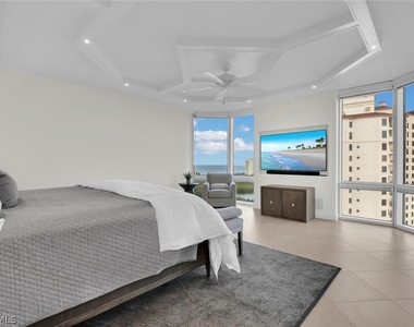 7515 Pelican Bay Boulevard - Photo Thumbnail 18