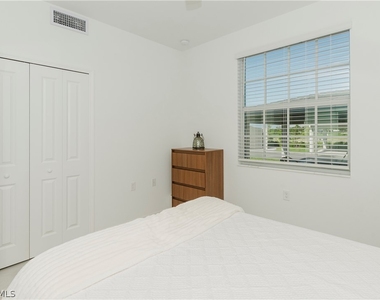 15285 Green Acre Avenue - Photo Thumbnail 20