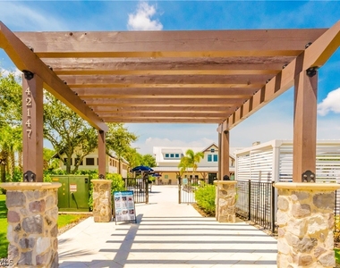15285 Green Acre Avenue - Photo Thumbnail 35