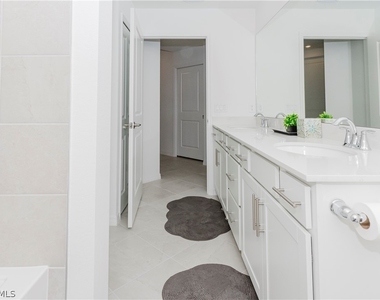 15285 Green Acre Avenue - Photo Thumbnail 22
