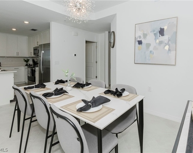 15285 Green Acre Avenue - Photo Thumbnail 4