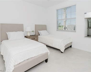 15285 Green Acre Avenue - Photo Thumbnail 26
