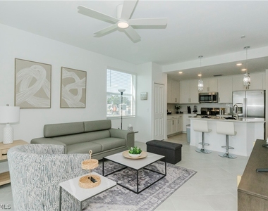 15285 Green Acre Avenue - Photo Thumbnail 8