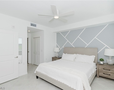 15285 Green Acre Avenue - Photo Thumbnail 12