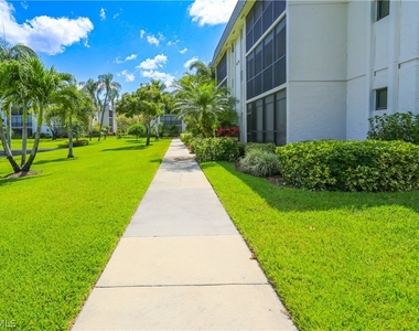 788 Park Shore Drive - Photo Thumbnail 4