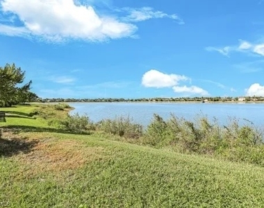16315 Bonita Landing Circle - Photo Thumbnail 29