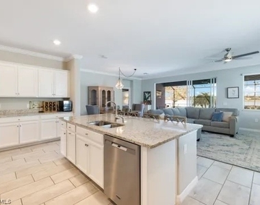 16315 Bonita Landing Circle - Photo Thumbnail 5