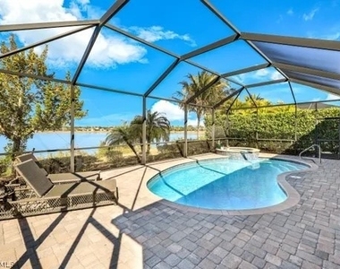 16315 Bonita Landing Circle - Photo Thumbnail 27
