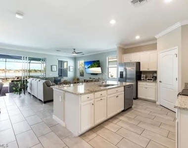 16315 Bonita Landing Circle - Photo Thumbnail 2