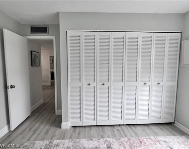 209 Palm Drive - Photo Thumbnail 19