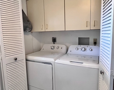 209 Palm Drive - Photo Thumbnail 23
