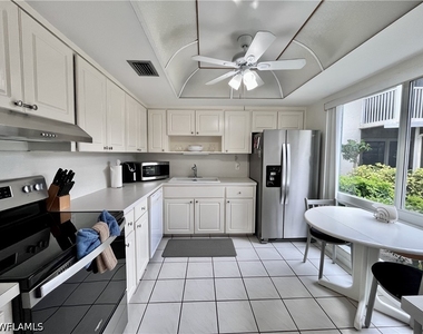 209 Palm Drive - Photo Thumbnail 10