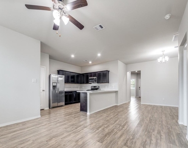14214 Glacier Bay Court - Photo Thumbnail 8