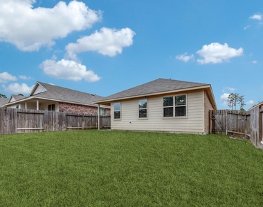 14214 Glacier Bay Court - Photo Thumbnail 23