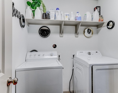 204 Shoreview Drive - Photo Thumbnail 40