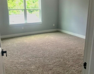 1839 Dewalt Street - Photo Thumbnail 17
