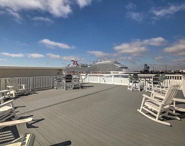2206 Strand - Photo Thumbnail 24