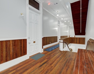 2206 Strand - Photo Thumbnail 20