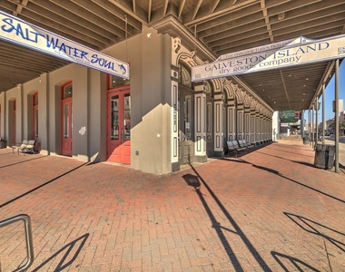 2206 Strand - Photo Thumbnail 32
