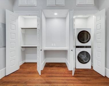 2206 Strand - Photo Thumbnail 17
