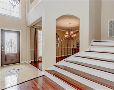 303 N Elder Grove Drive - Photo Thumbnail 11