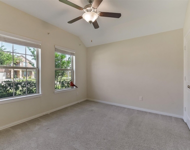17515 Cypress Hilltop Way - Photo Thumbnail 23
