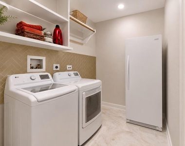 17515 Cypress Hilltop Way - Photo Thumbnail 16
