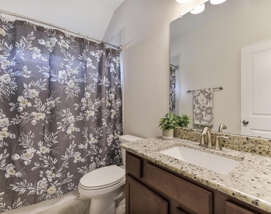 17515 Cypress Hilltop Way - Photo Thumbnail 25