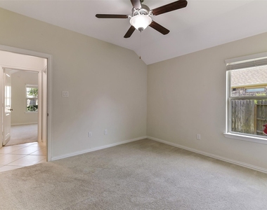 17515 Cypress Hilltop Way - Photo Thumbnail 26