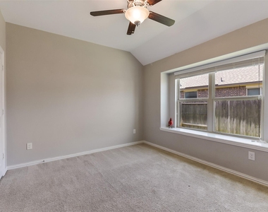 17515 Cypress Hilltop Way - Photo Thumbnail 31