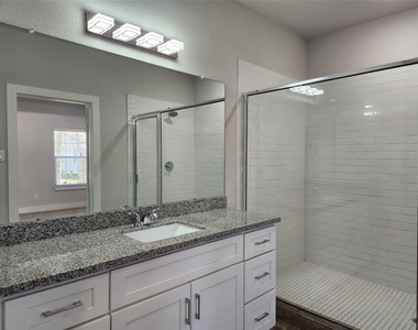 9710 Tuffly Street - Photo Thumbnail 10