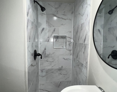 224 Stuart Street - Photo Thumbnail 14