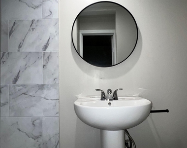 224 Stuart Street - Photo Thumbnail 13