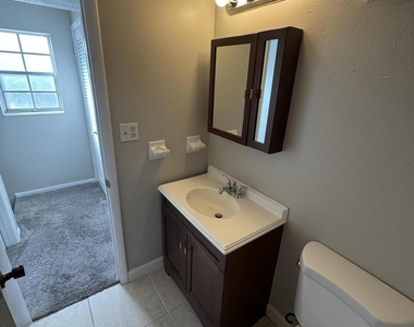 55 Needle Boulevard - Photo Thumbnail 16