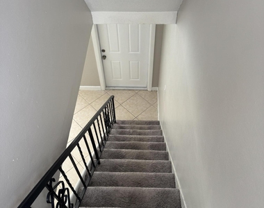 55 Needle Boulevard - Photo Thumbnail 17