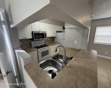 55 Needle Boulevard - Photo Thumbnail 4