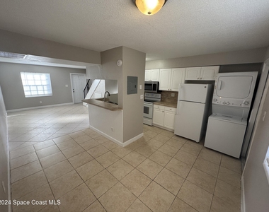 55 Needle Boulevard - Photo Thumbnail 3