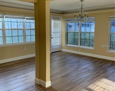 3090 Sunset Point Road - Photo Thumbnail 17
