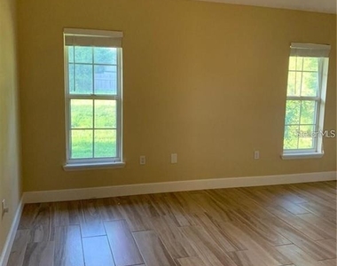 3090 Sunset Point Road - Photo Thumbnail 9