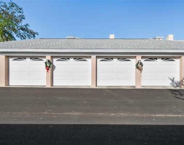 4210 Caddie Drive E - Photo Thumbnail 35
