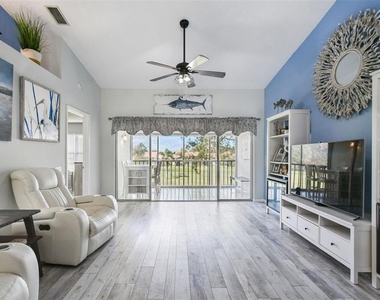 4210 Caddie Drive E - Photo Thumbnail 16