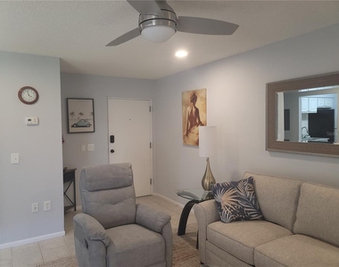 4215 East Bay Drive - Photo Thumbnail 4
