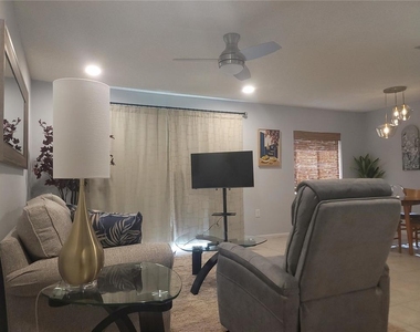 4215 East Bay Drive - Photo Thumbnail 8