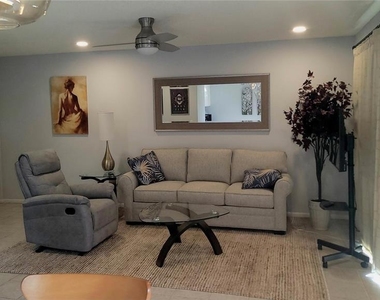 4215 East Bay Drive - Photo Thumbnail 3