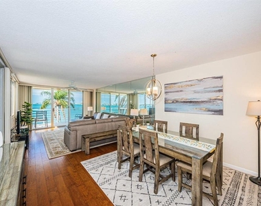 6105 Bahia Del Mar Circle - Photo Thumbnail 9