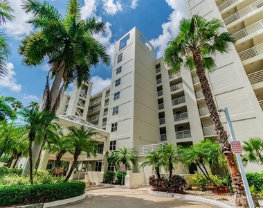 6105 Bahia Del Mar Circle - Photo Thumbnail 1