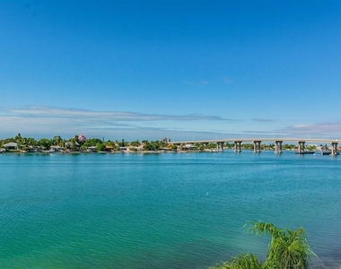 6085 Bahia Del Mar Circle - Photo Thumbnail 2
