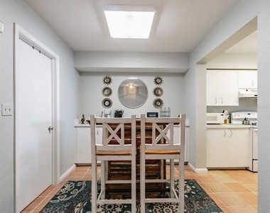 6085 Bahia Del Mar Circle - Photo Thumbnail 6