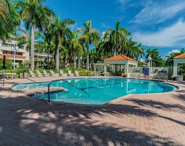 6085 Bahia Del Mar Circle - Photo Thumbnail 31