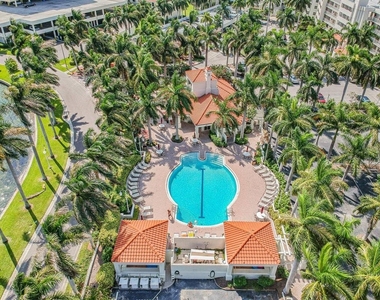 6085 Bahia Del Mar Circle - Photo Thumbnail 23